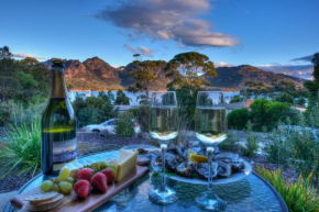 Freycinet Stone Studio 4 - Granite